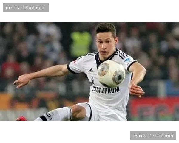 罗西尼尔确认佩德罗大腿伤缺 德拉普将顶替首发位置